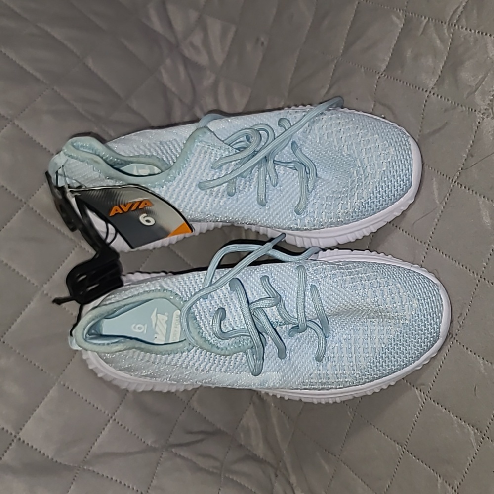 Avia memory Foam Lightweight
